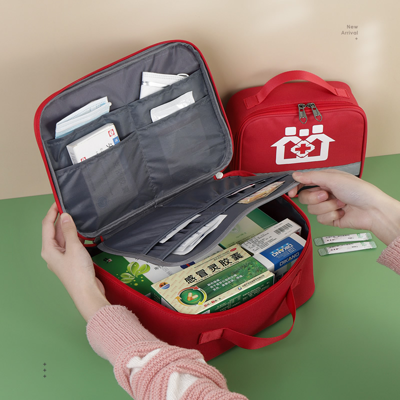 Outdoor waterproof Oxford firs - First Aid Kit review and price